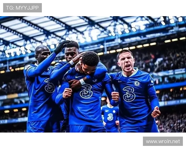 巴黎圣日耳曼中场硬度不足，对比赛掌控能力带来考验