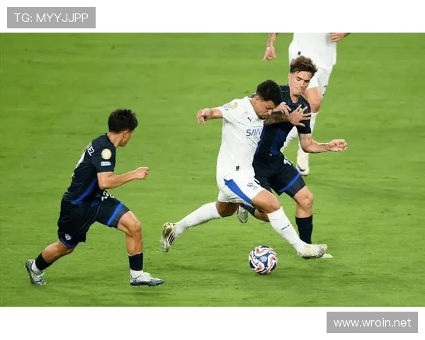 利雅得新月统治周期趋势引发竞争格局调整,球队未来发展面临方向抉择 利雅得新月统治周期趋势引发竞争格局调整,球队未来发展面临方向抉择